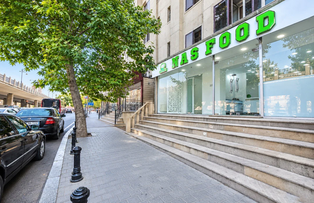 135 m² obyekt, Nərimanov rayonu, Bakı. Foto 1