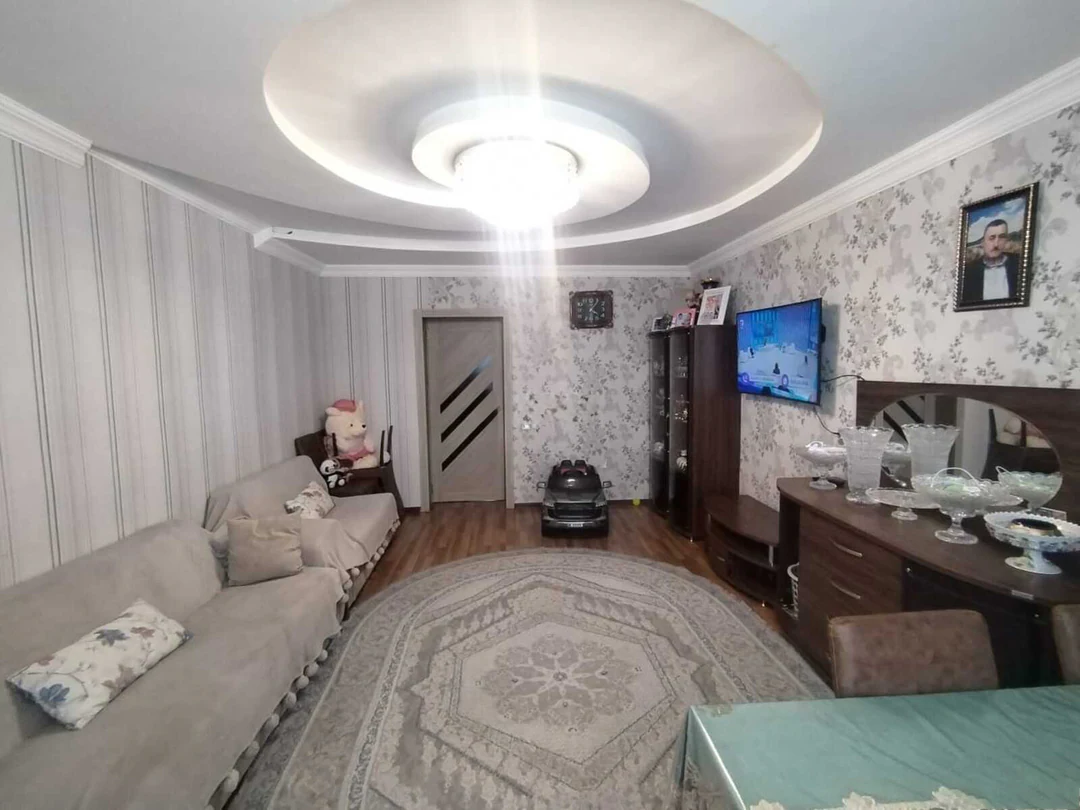 3 otaqlı 70 m² mənzil, Qaradağ, Bakı. Foto 1