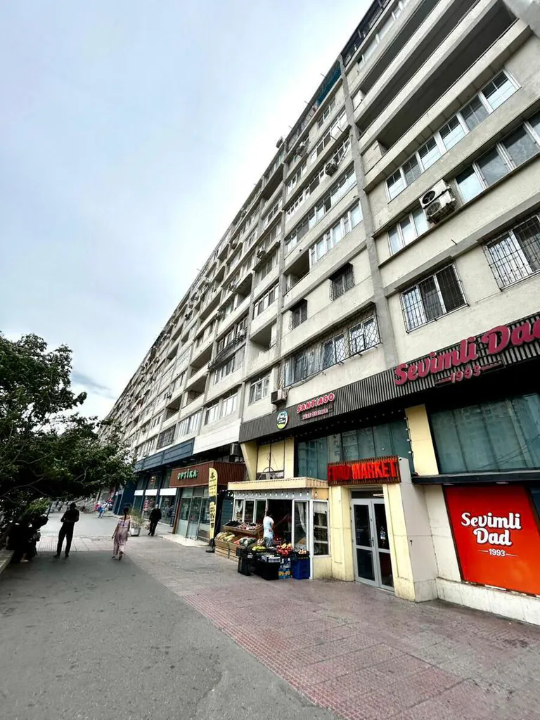 Продажа: 2-комн. квартира 65 м²