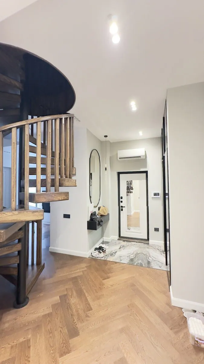 4-комн. квартира в аренду, 145 м², Сабаильский район, Баку. Фото 1