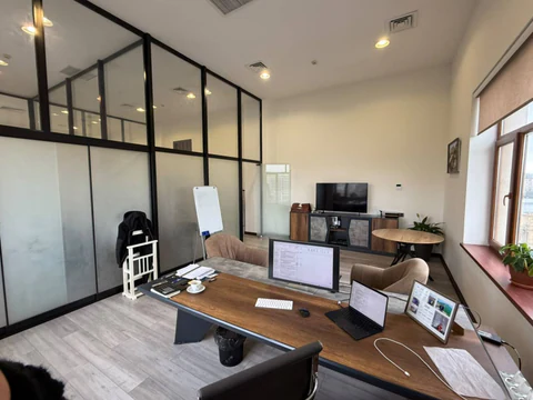 90 m² ofis
