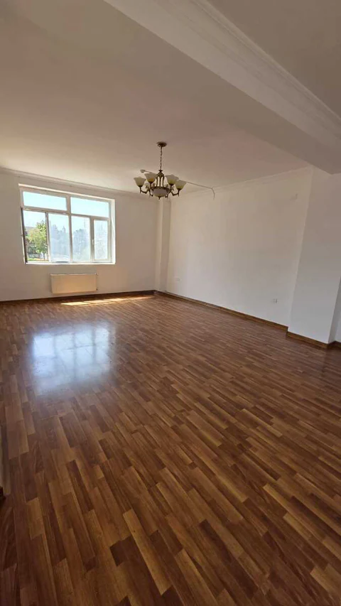 Продажа: 3-комн. квартира 148 м²