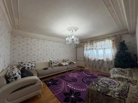 4 otaqlı 100 m² mənzil