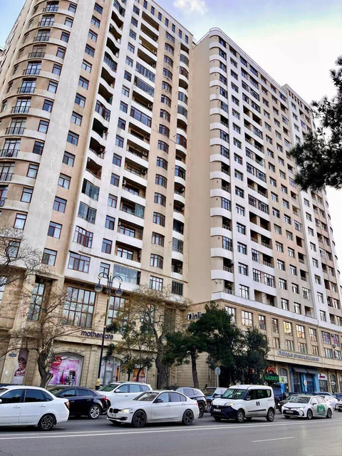 Kirayə: 400 m² ofis