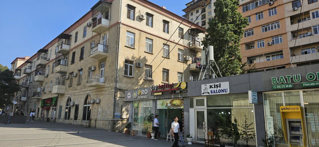 3 otaqlı 95 m² mənzil, Nizami, Bakı. Foto 1