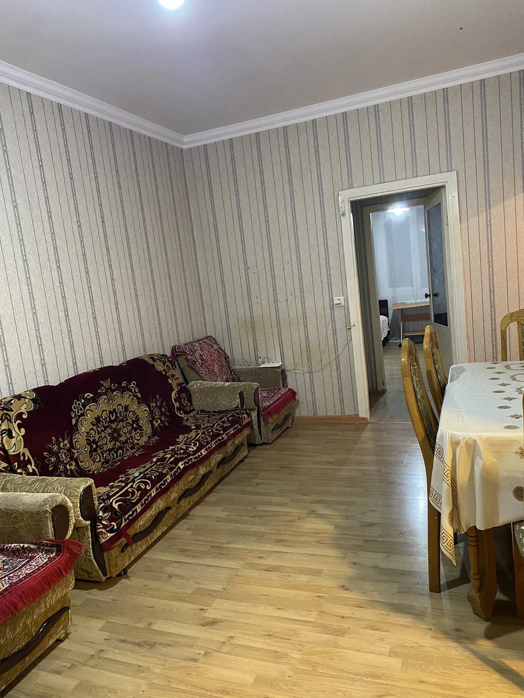 Kirayə 2 otaqlı 50 m² mənzil, Nəsimi rayonu, Bakı — 2-ci mərtəbə. Foto 1