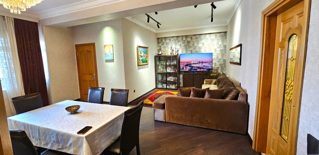 3 otaqlı 106 m² mənzil, Nərimanov rayonu, Bakı. Foto 1