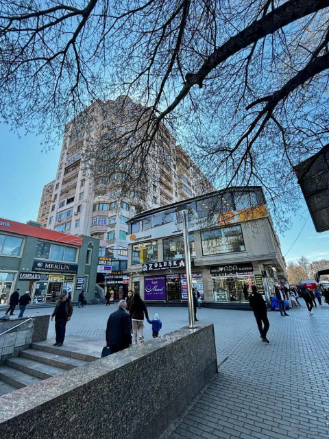 Satış: 4 otaqlı 135,7 m² mənzil