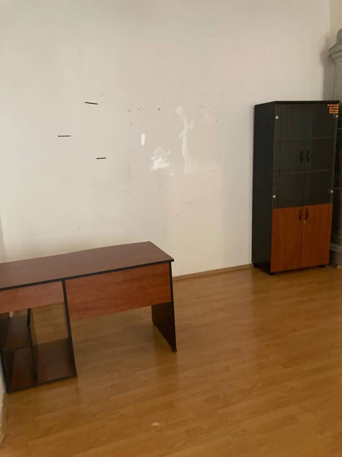 Аренда: 4-комн. квартира 100 м²