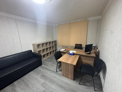 60 m² ofis