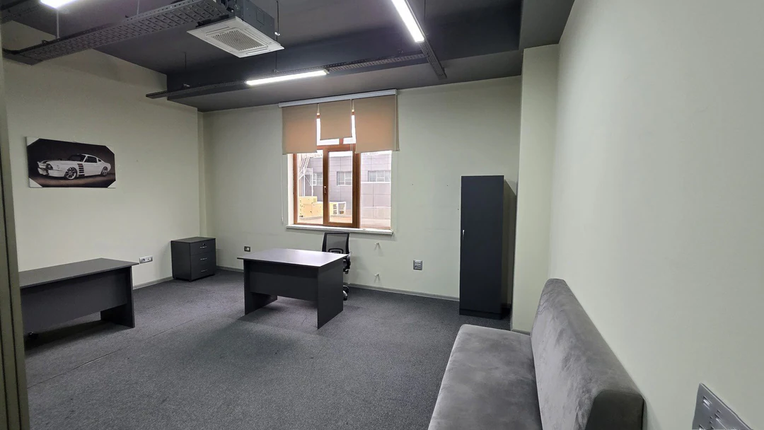 Kirayə 50 m² ofis, Nərimanov rayonu, Bakı — Əhməd Rəcəbli küçəsi. Foto 1