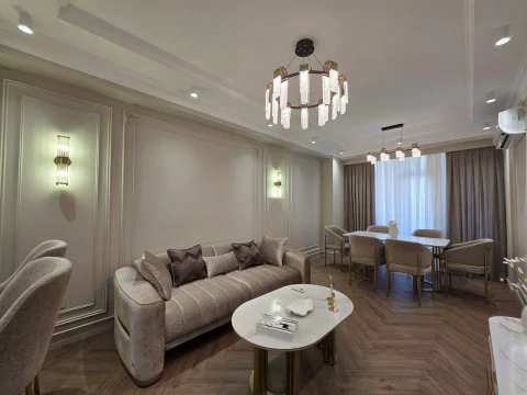 Kirayə: 2 otaqlı 80 m² mənzil