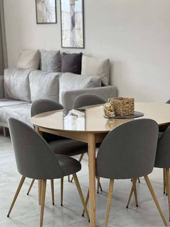 Günlük kirayə 4 otaqlı 135 m² mənzil, Nəsimi rayonu, Bakı. Foto 1