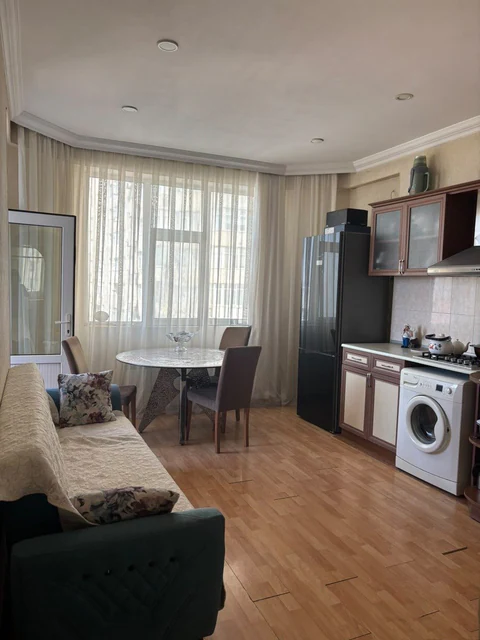 1 otaqlı 54 m² mənzil