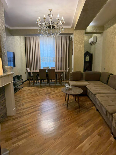 Satış: 2 otaqlı 100 m² mənzil