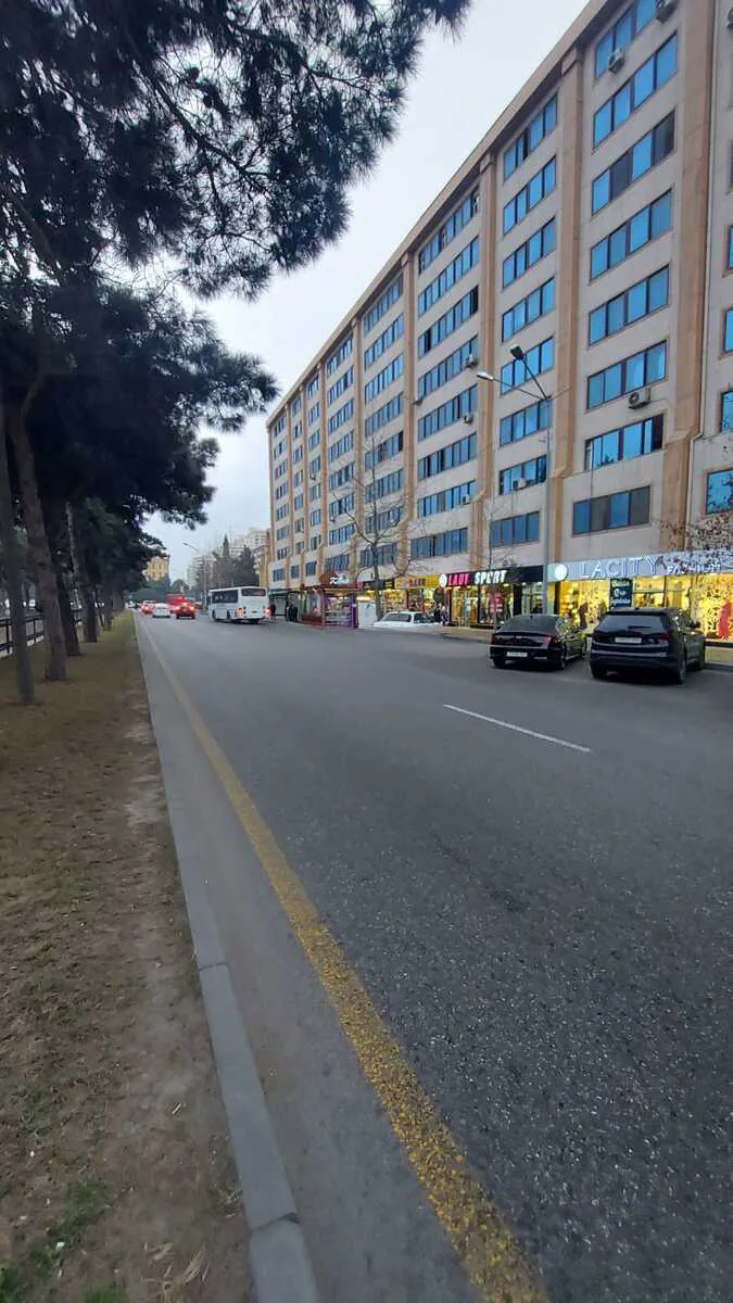 4 otaqlı 105 m² mənzil, Sabunçu, Bakı. Foto 1