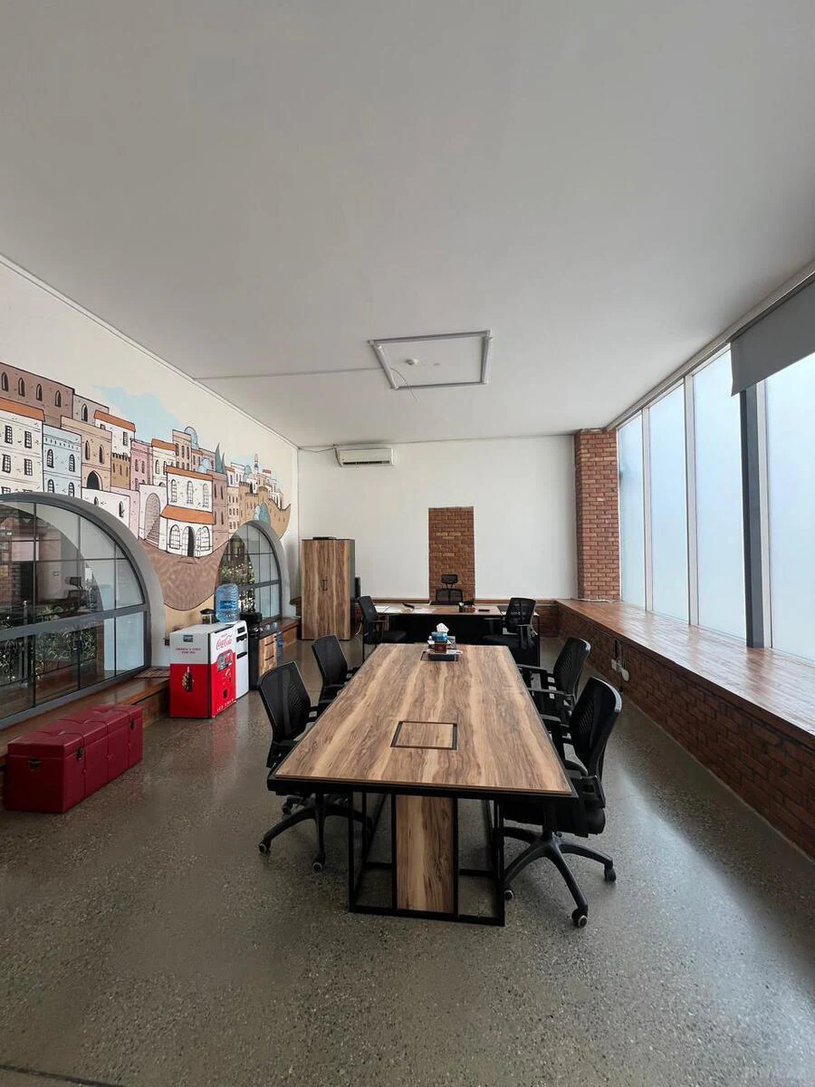 Kirayə: 50 m² ofis, Səbail rayonu, Bakı. Foto 1