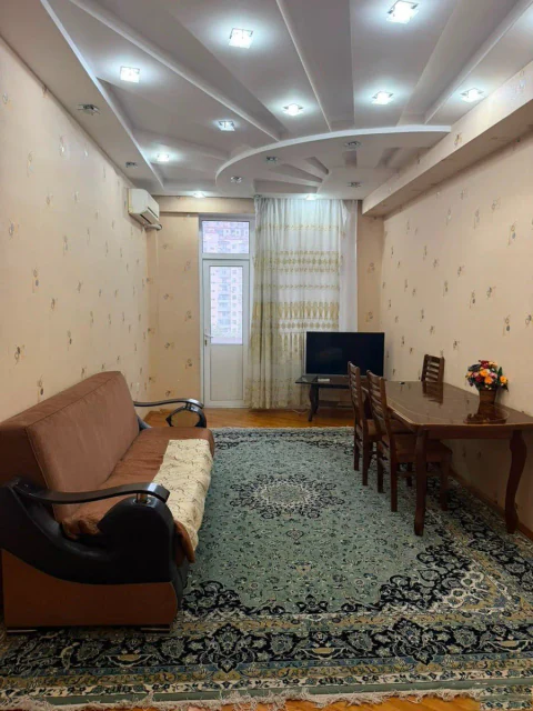 Kirayə: 3 otaqlı 90 m² mənzil
