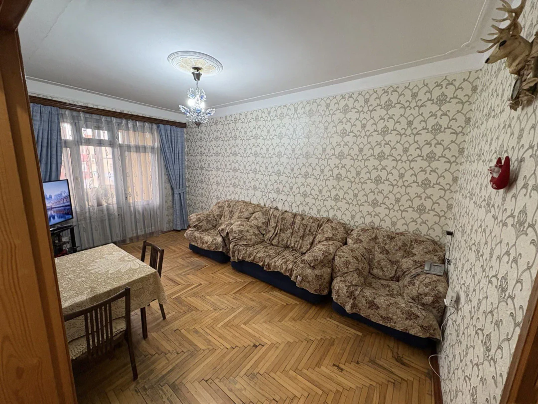 3 otaqlı 80 m² mənzil, Nizami, Bakı — 5-ci mərtəbə. Foto 1