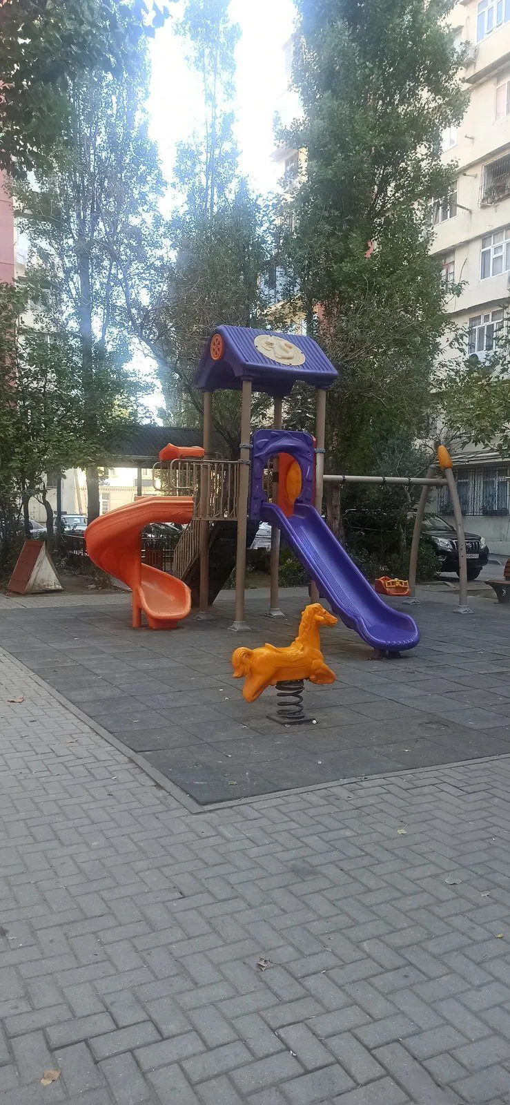 4 otaqlı 110 m² mənzil, Yasamal rayonu, Bakı. Foto 1