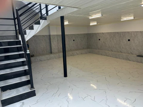 80 m² ofis