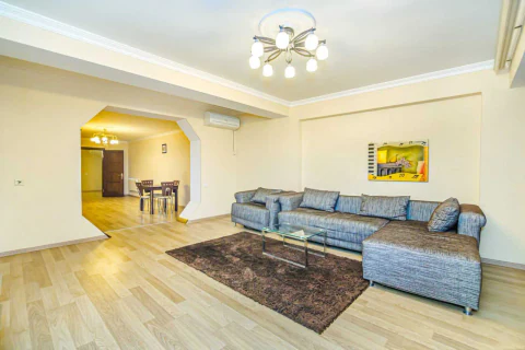 Günlük kirayə 2 otaqlı 71 m² mənzil
