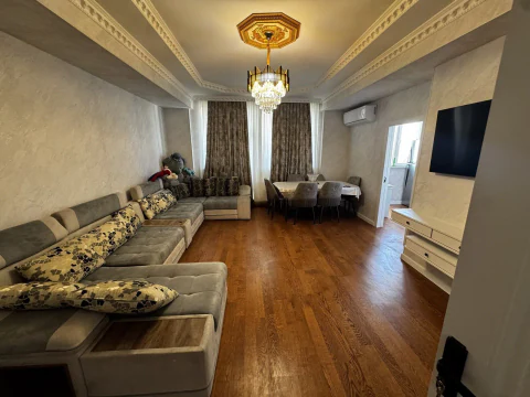 Satış: 2 otaqlı 84 m² mənzil