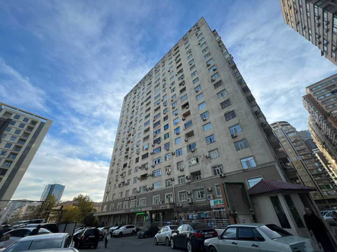 3 otaqlı 128 m² mənzil