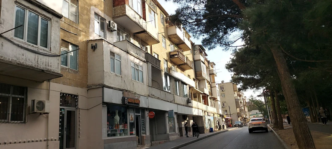80 m² obyekt, Yasamal rayonu, Bakı. Foto 1