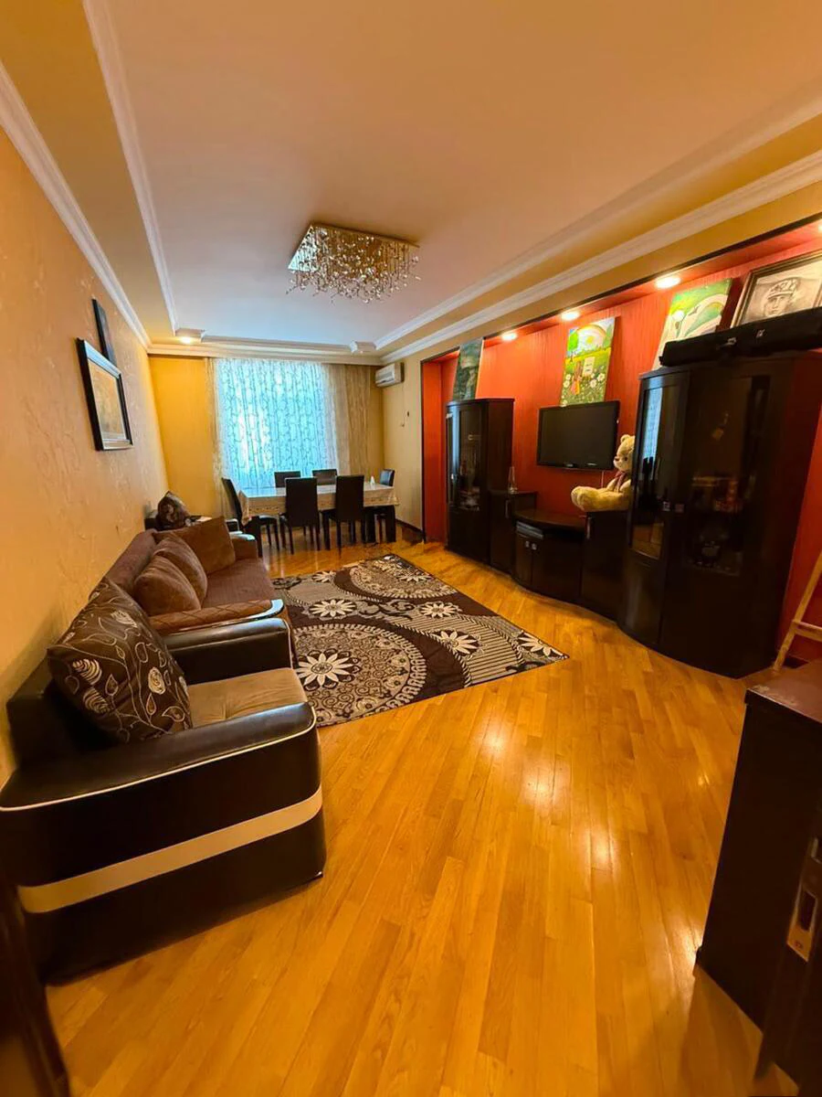 3 otaqlı 110 m² mənzil, Binəqədi, Bakı. Foto 1