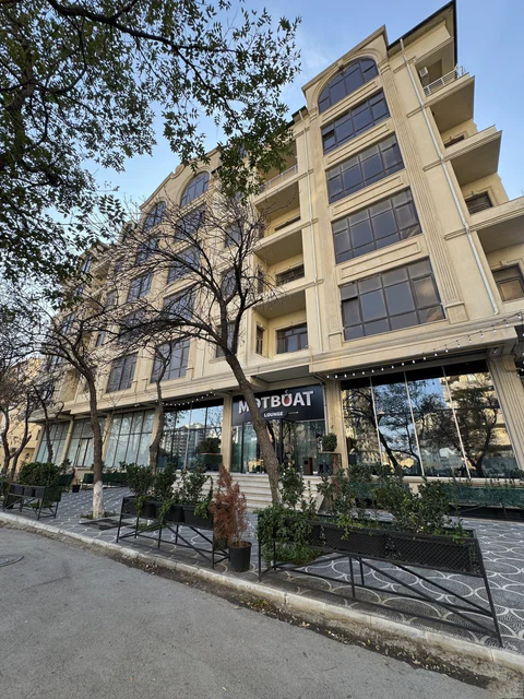 Продажа: 3-комн. квартира 122 м²