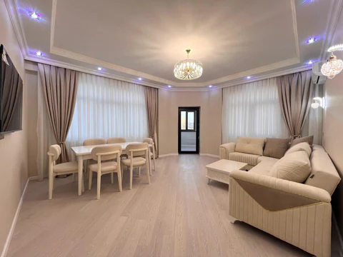 Kirayə: 2 otaqlı 100 m² mənzil