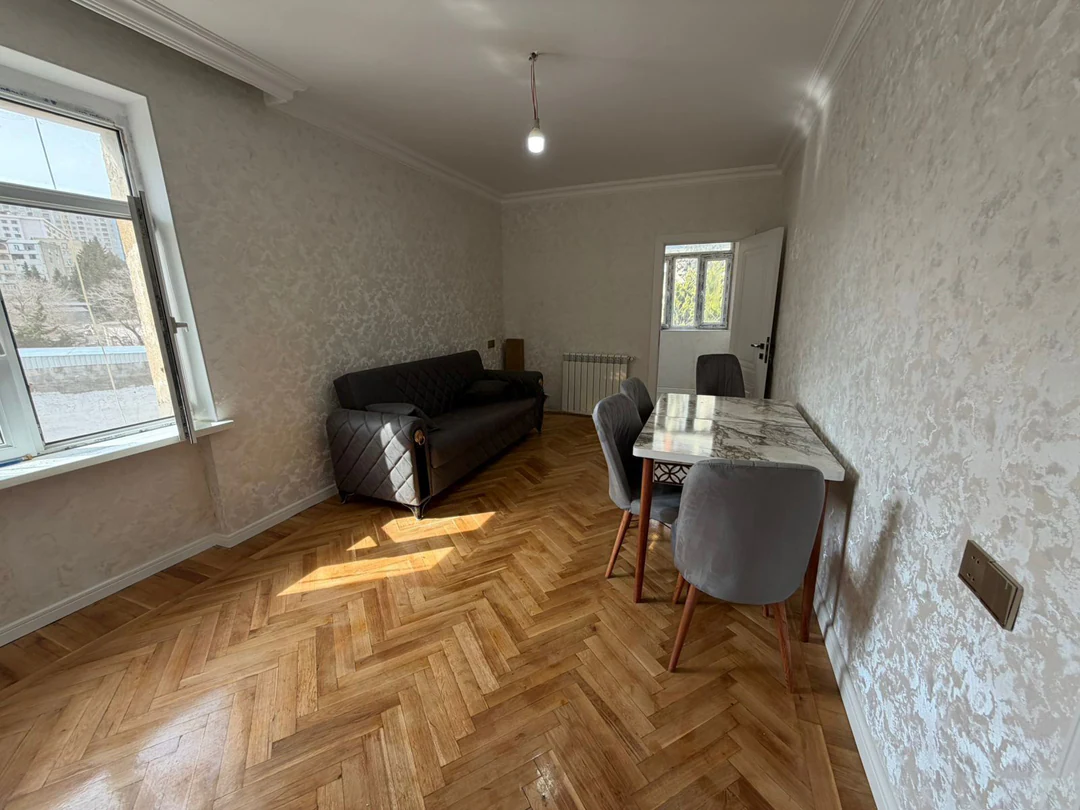 Kirayə 2 otaqlı 45 m² mənzil, Nərimanov rayonu, Bakı. Foto 1
