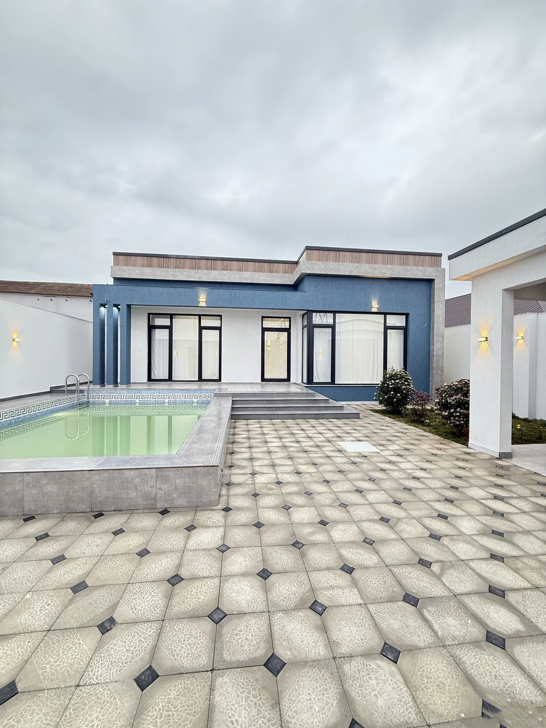 4 otaqlı 160 m² fərdi ev, Xəzər rayonu, Bakı. Foto 1