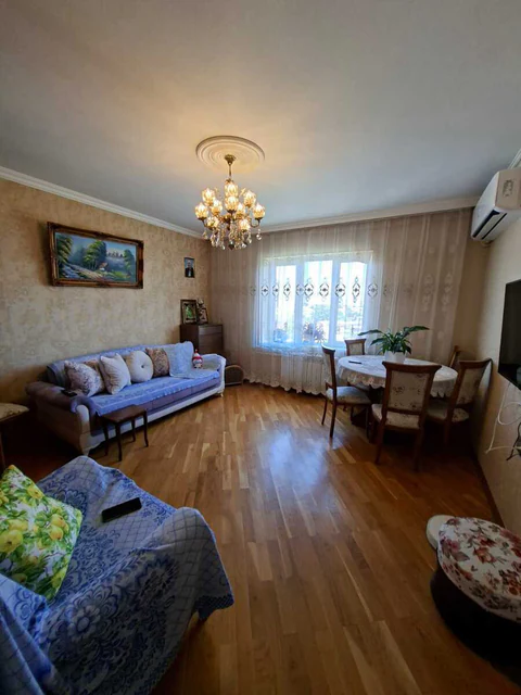 3 otaqlı 90 m² mənzil