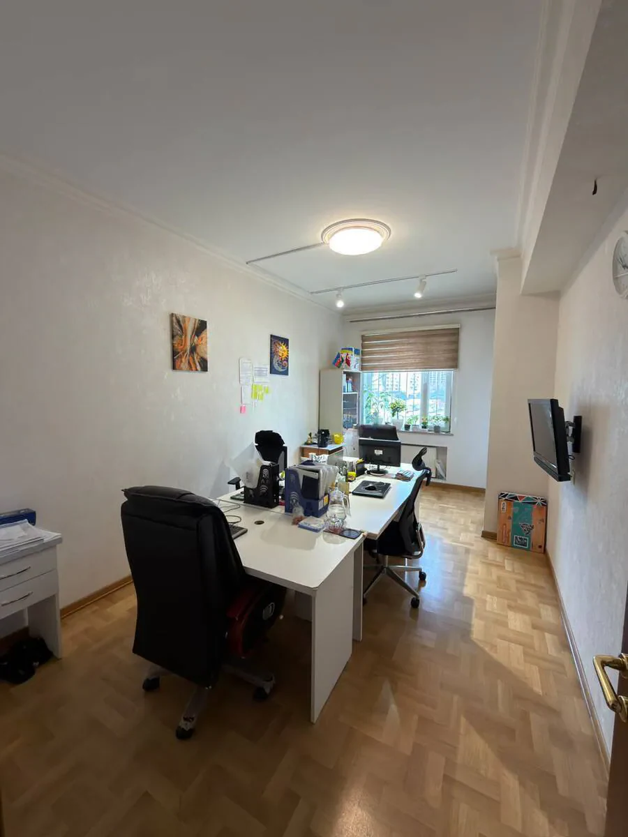 Kirayə 30 m² ofis, Xətai rayonu, Bakı. Foto 1