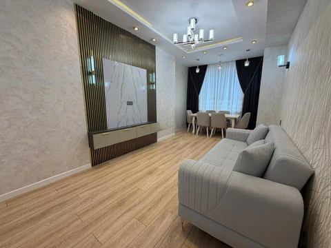 Продажа: 2-комн. квартира 65 м²