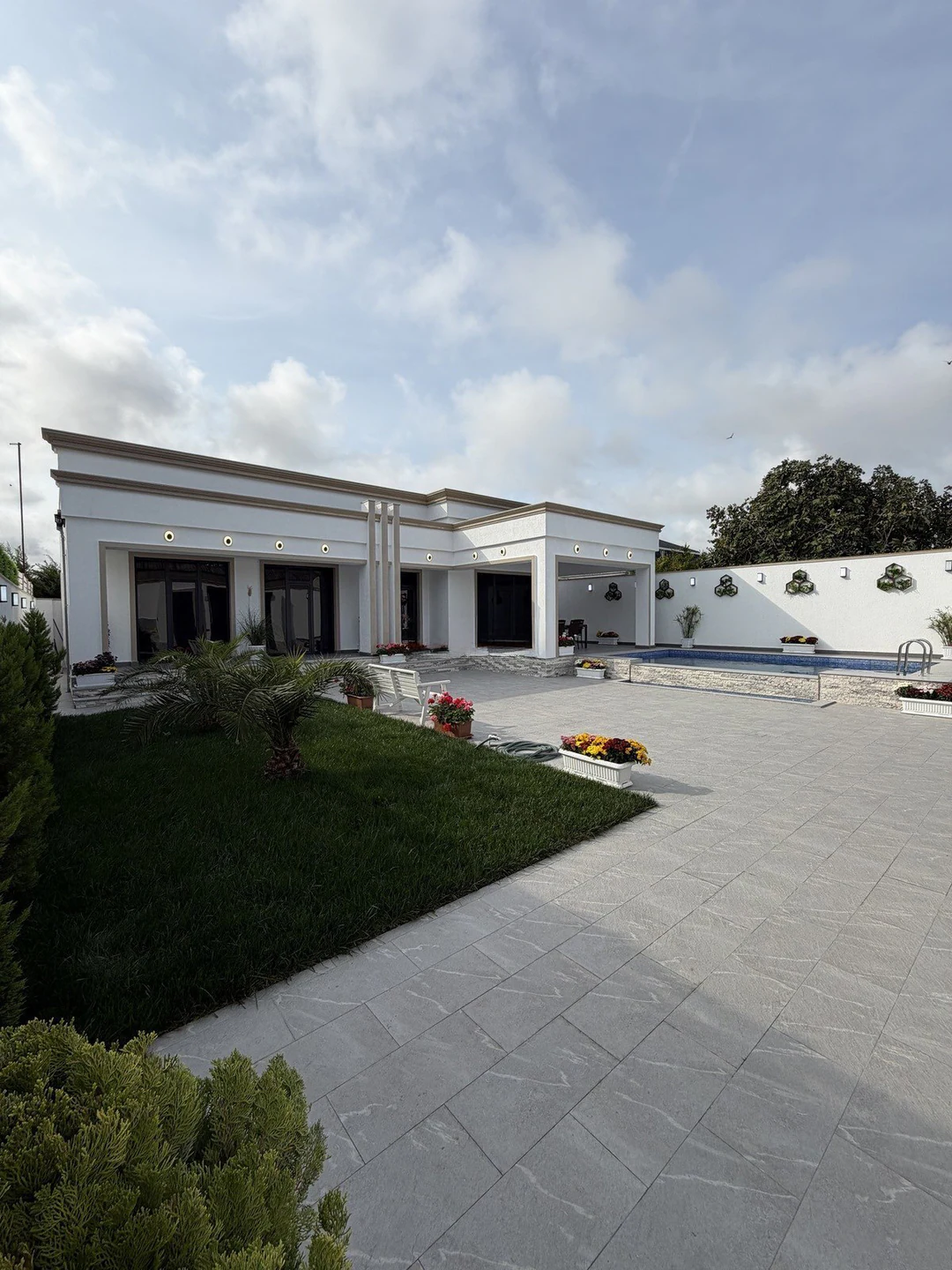 4 otaqlı 210 m² fərdi ev, Xəzər rayonu, Bakı. Foto 1