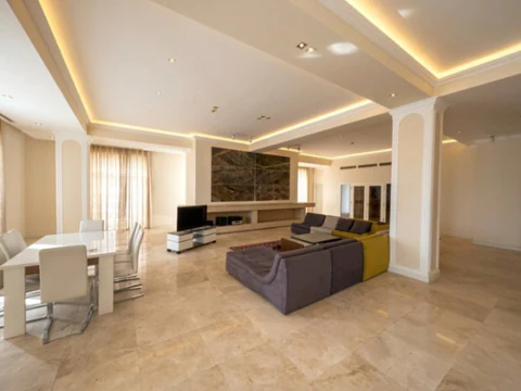 Satış: 5 otaqlı 850 m² mənzil