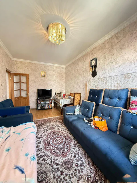 Продажа: 2-комн. квартира 65 м²