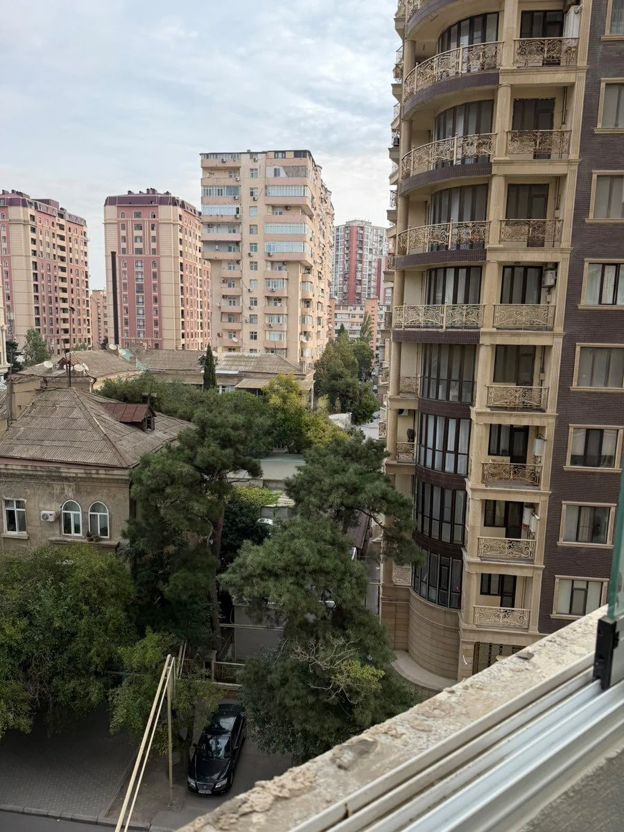3 otaqlı 112 m² mənzil, Nərimanov rayonu, Bakı. Foto 1
