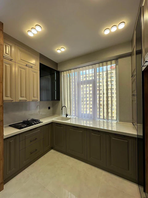 Satış: 3 otaqlı 98 m² mənzil