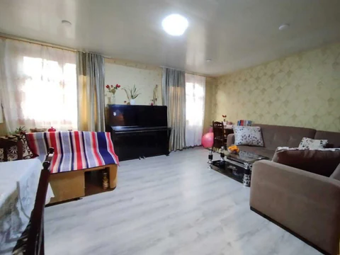 Satış: 3 otaqlı 70 m² mənzil