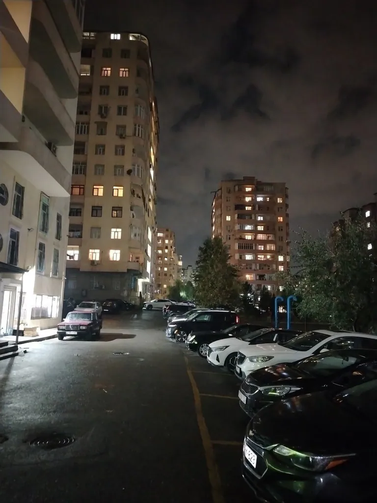 Продажа: 2-комн. квартира 100 м²