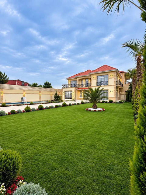 5 otaqlı 350 m² fərdi ev