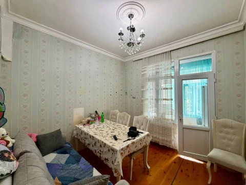 Satış: 2 otaqlı 50 m² mənzil