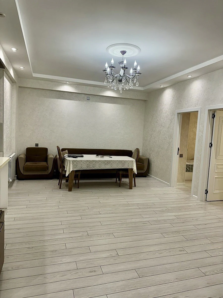 3 otaqlı 80 m² mənzil, Nizami, Bakı — 10-ci mərtəbə. Foto 1