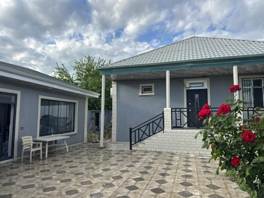 4 otaqlı 120 m² fərdi ev, 21-ci mikrorayon, Sumqayıt. Foto 1