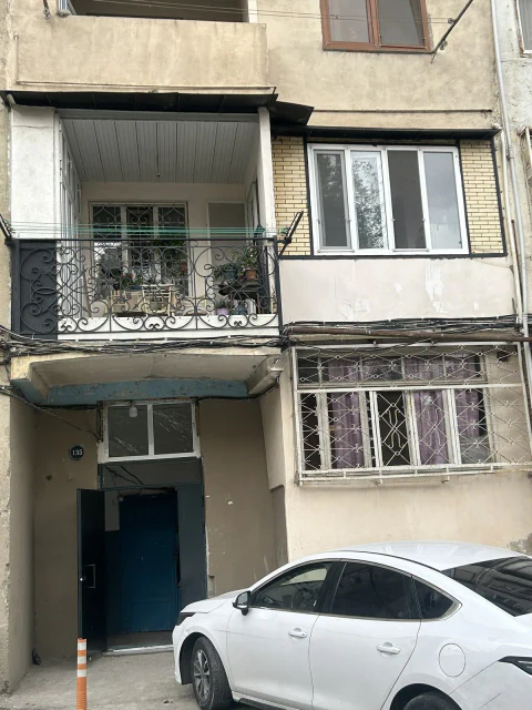Satış: 4 otaqlı 85 m² mənzil