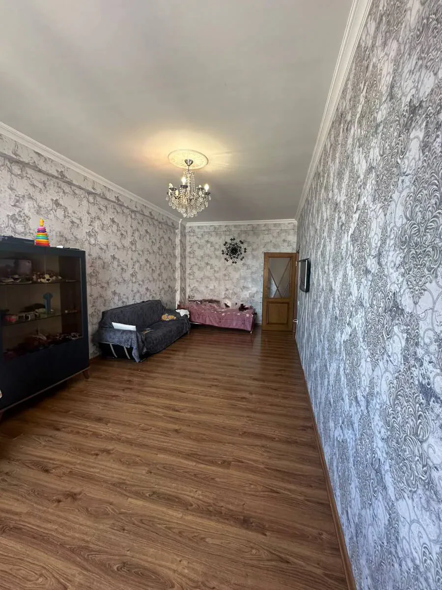 Kirayə 2 otaqlı 76 m² mənzil, Nizami, Bakı. Foto 1